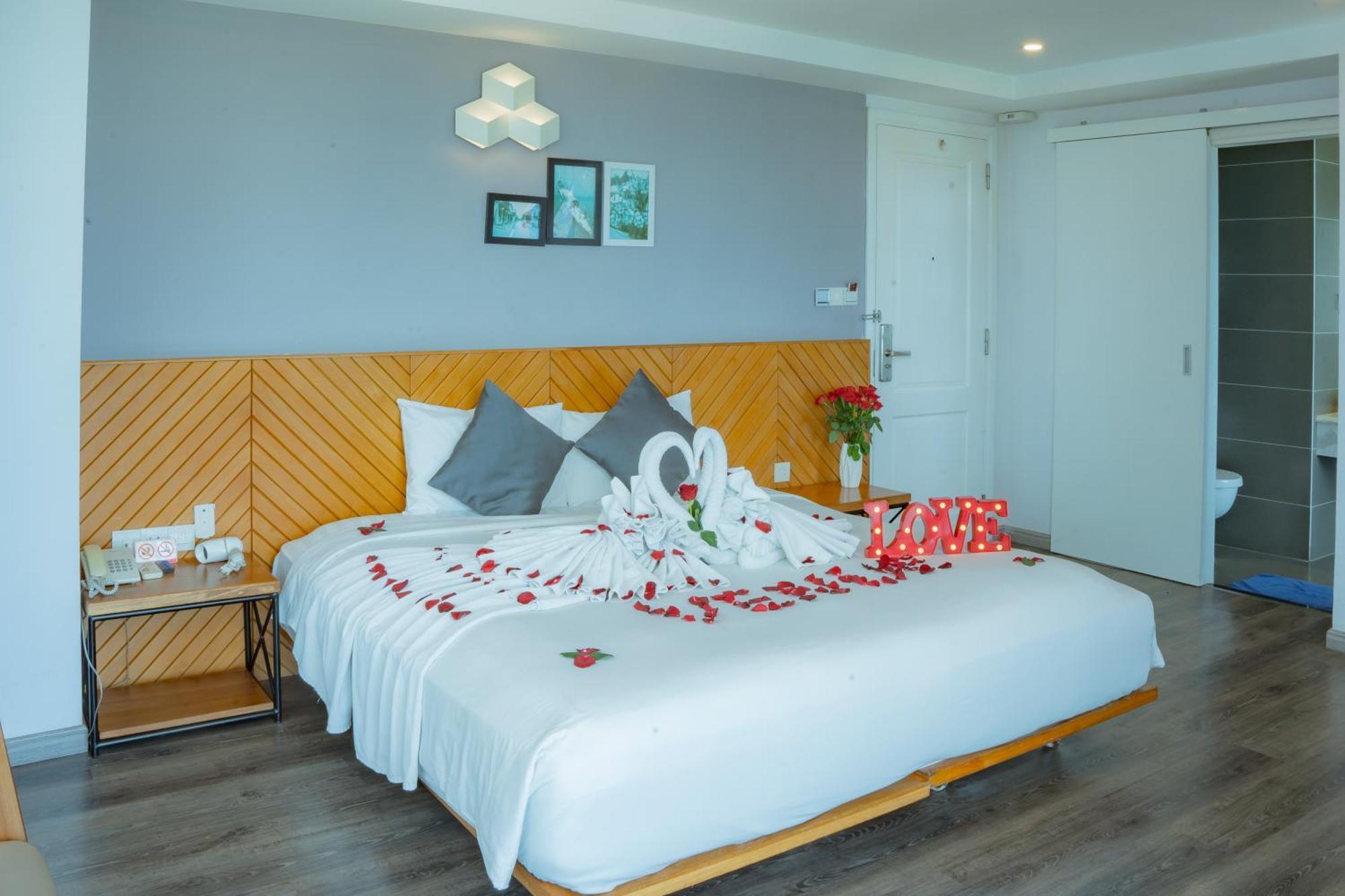 Venue Hotel Nha Trang Beach Экстерьер фото